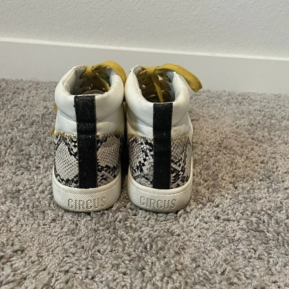 Circus by Sam Edelman Womens Deszi Design Lace up White Sneaker Size 9 - Picture 5 of 12